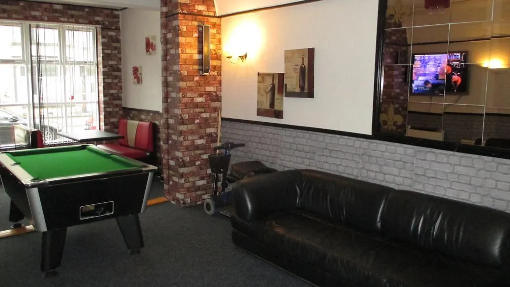 **  Crompton House Bed & Breakfast Blackpool United Kingdom