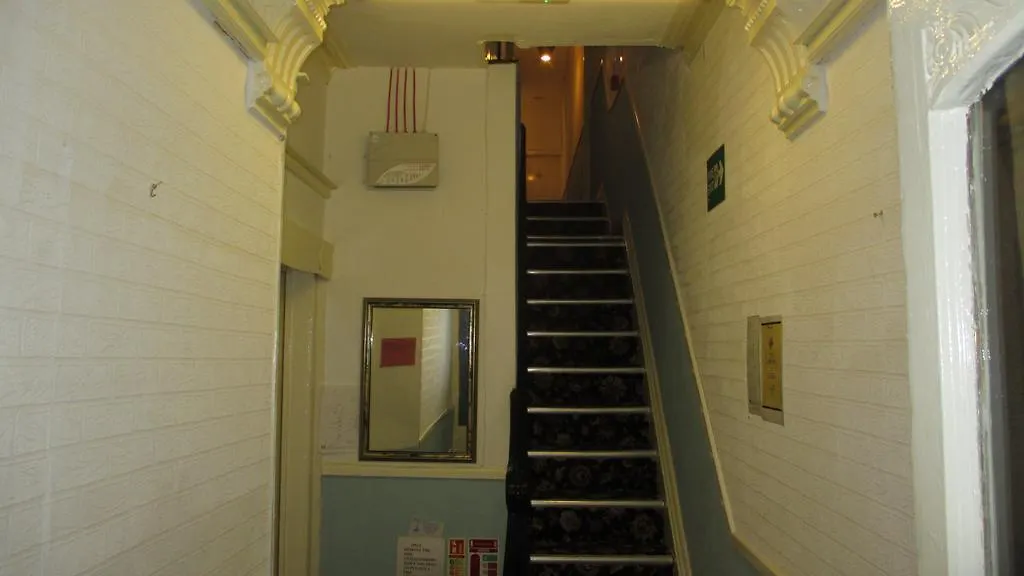 Crompton House Bed & Breakfast Blackpool